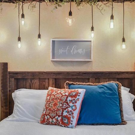 The Rustic Suite - Main Street Lodge In 베를린 외부 사진