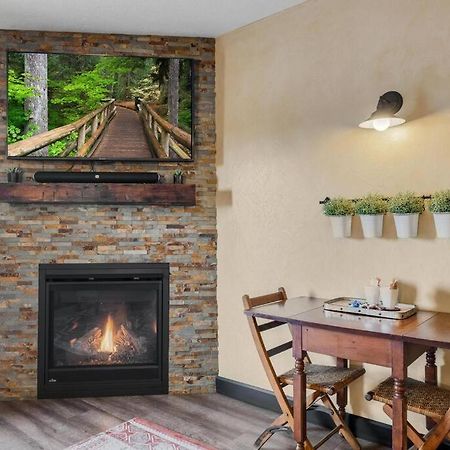 The Rustic Suite - Main Street Lodge In 베를린 외부 사진
